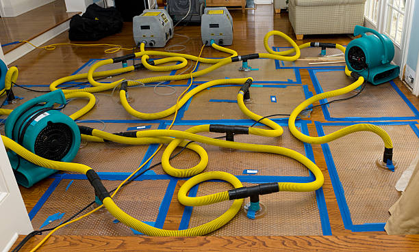 Professional Water Extraction technician working in Copiague, NY